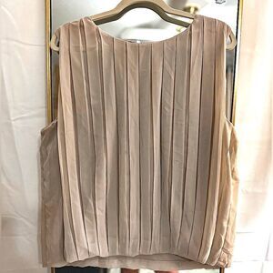 Calvin Klein professional top 